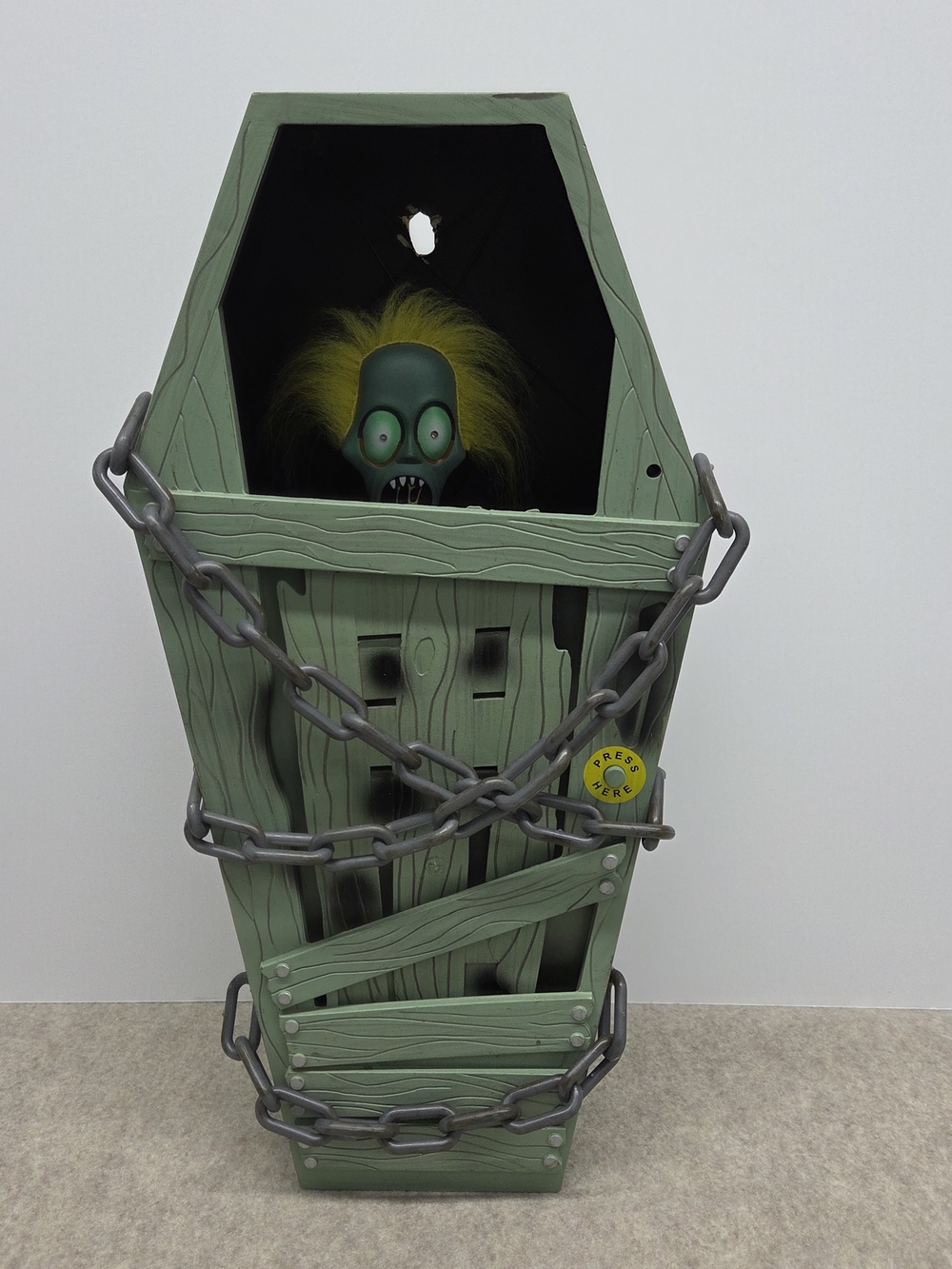 Gemmy Spooky Green Coffin Decoration Halloween Animated Monster Zombie